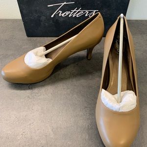 Trotters Opal Dark Taupe Women’s Size 10.5 Heels